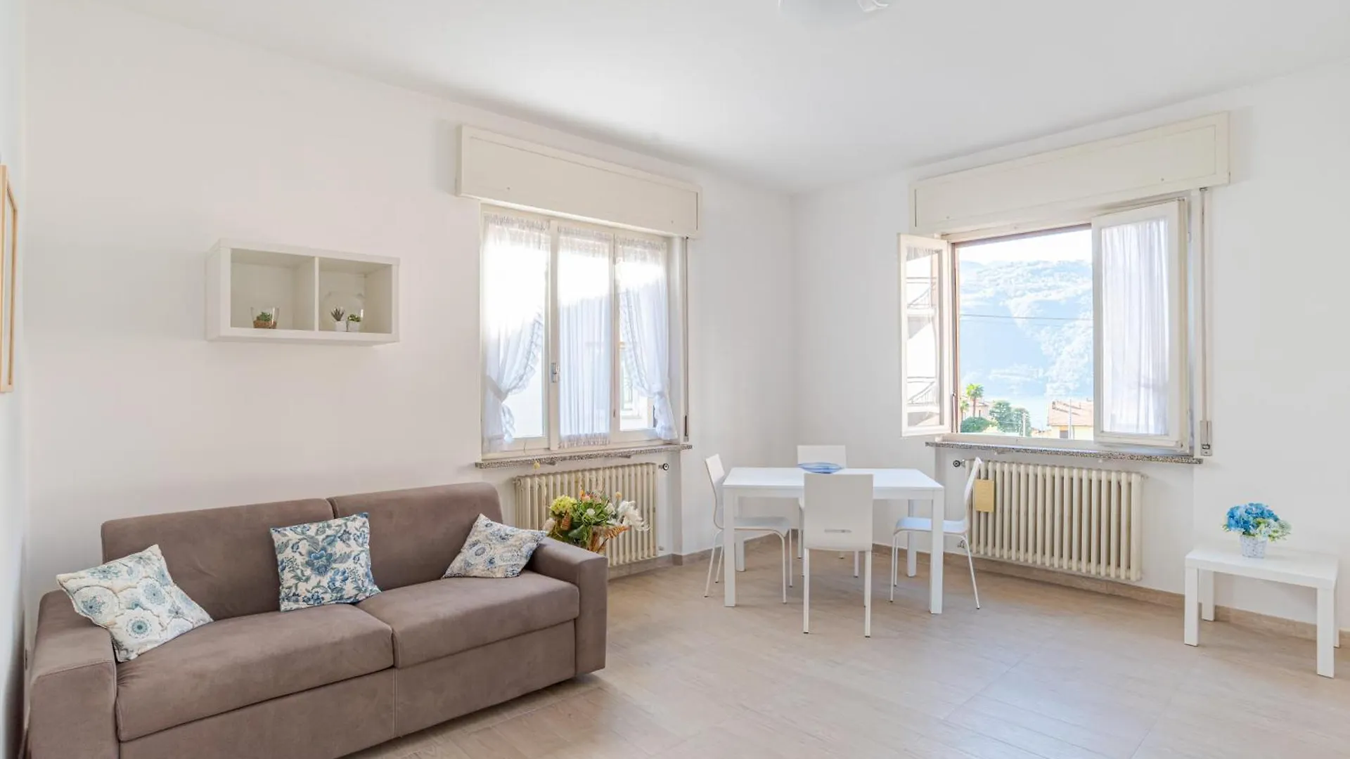 Cosy Apartment With 2 Balconies In ليرنا