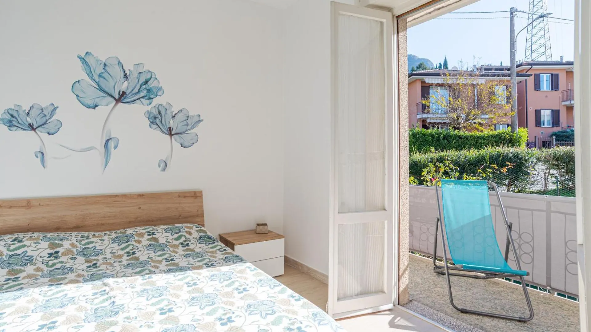Cosy Apartment With 2 Balconies In Lierna Italien